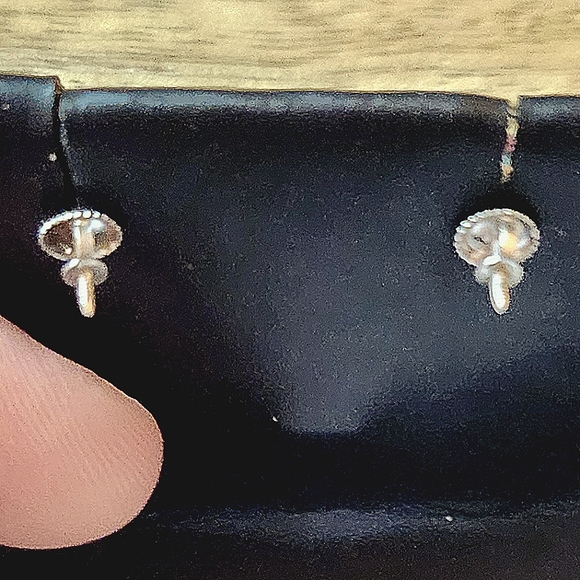 Dazzling Rock Tanzanite Silver (925) Tear Drop Dangle Earrings w/ diamonds NWB - Picture 3 of 15